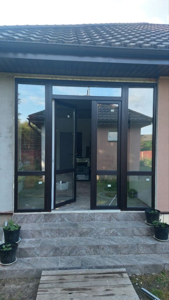 двери пвх в гомеле и области